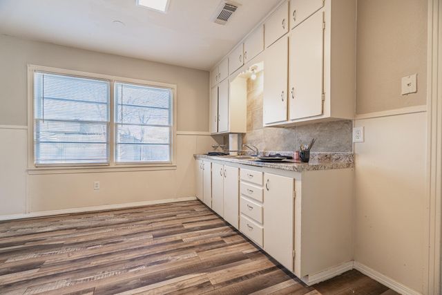 1304 42nd Street, Lubbock, TX 79412