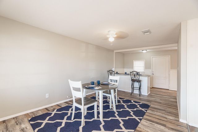 1304 42nd Street, Lubbock, TX 79412