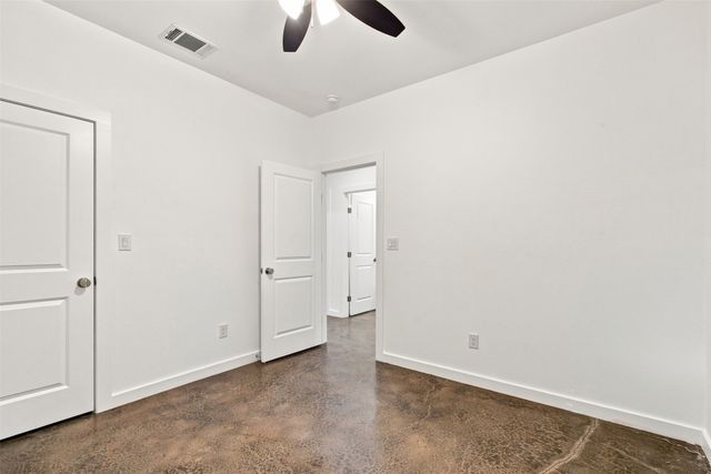 104 E Forest Avenue, Sherman, TX 75090