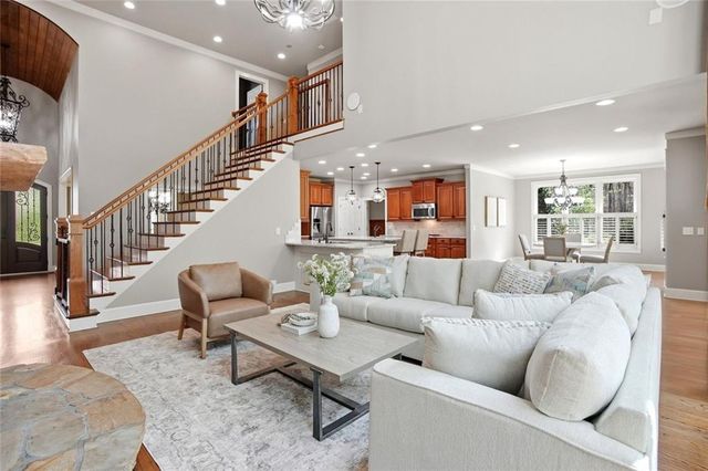 862 Waterford Estates Manor, Canton, GA 30115