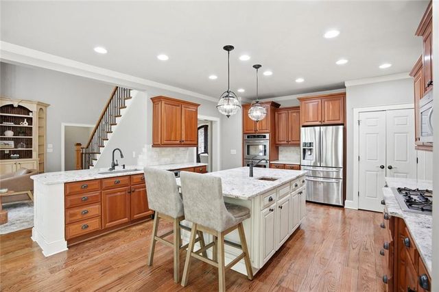 862 Waterford Estates Manor, Canton, GA 30115