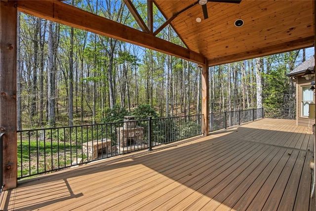 862 Waterford Estates Manor, Canton, GA 30115