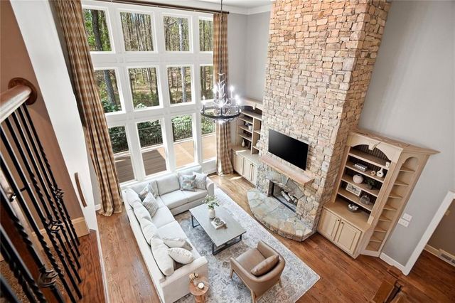 862 Waterford Estates Manor, Canton, GA 30115