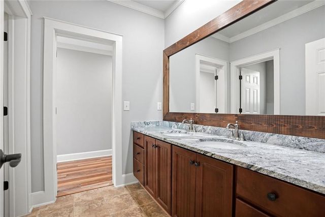 862 Waterford Estates Manor, Canton, GA 30115