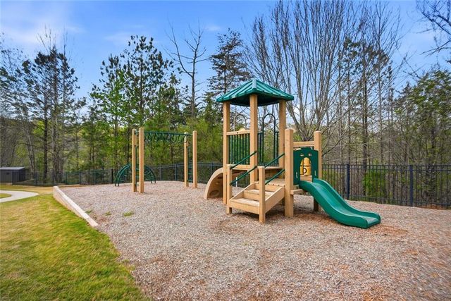 862 Waterford Estates Manor, Canton, GA 30115