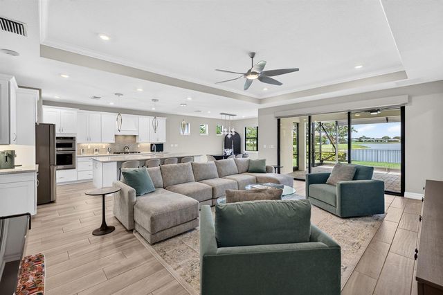4609 PINEHURST Trail W, Oakland Park, FL 33309