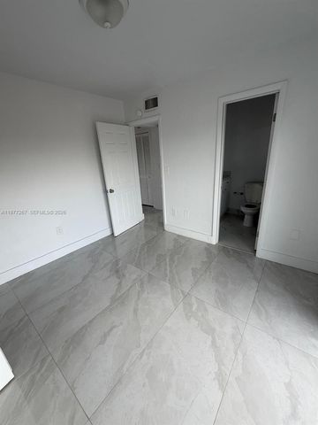 170 SE 14th St 2202, Miami, FL 33131