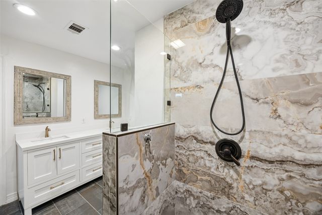 2507 Hawthorne Drive, Carrollton, TX 75006
