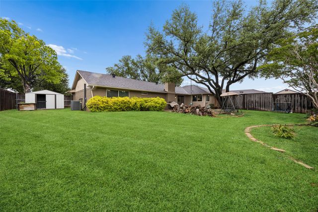 2507 Hawthorne Drive, Carrollton, TX 75006