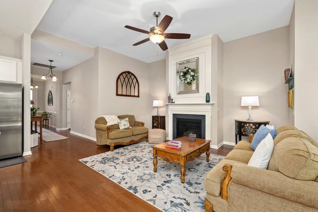 2412 Hummingbird Lane, Summerville, SC 29483