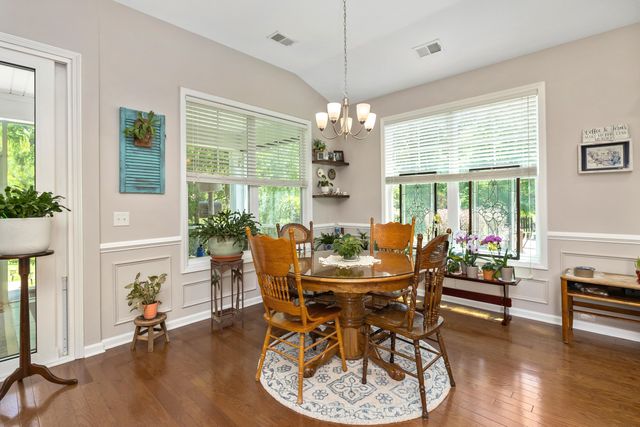 2412 Hummingbird Lane, Summerville, SC 29483