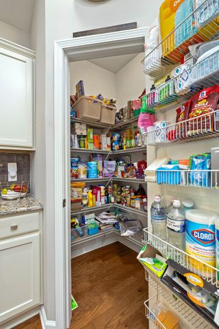 2412 Hummingbird Lane, Summerville, SC 29483