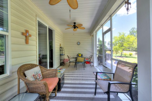 2412 Hummingbird Lane, Summerville, SC 29483