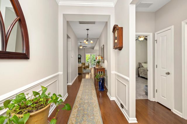 2412 Hummingbird Lane, Summerville, SC 29483