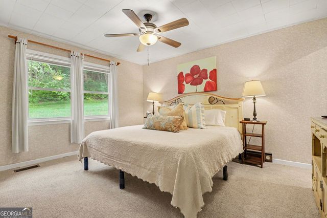 146 Chalet Village Lane, Dillard, GA 30537