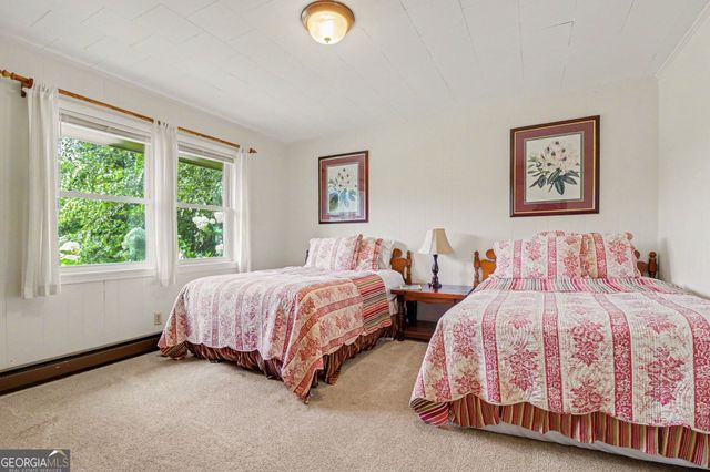 146 Chalet Village Lane, Dillard, GA 30537