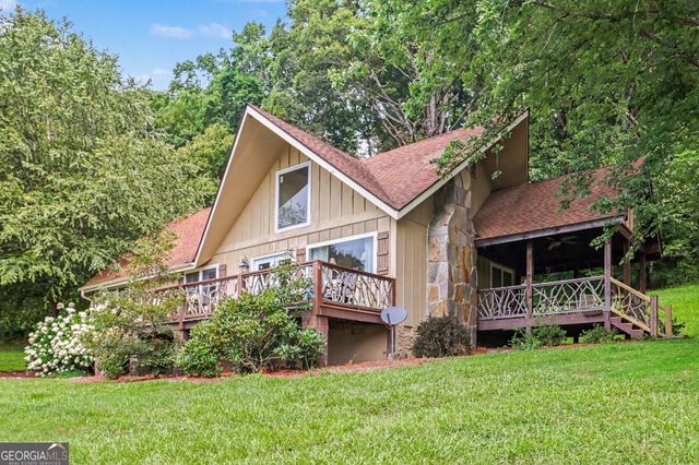 146 Chalet Village Lane, Dillard, GA 30537