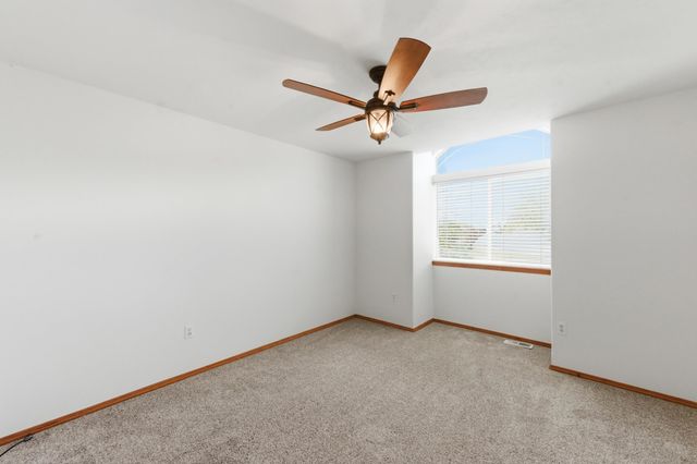 1821 S Limerick Dr, Spokane Valley, WA 99037