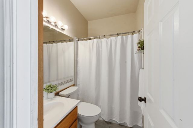 1821 S Limerick Dr, Spokane Valley, WA 99037