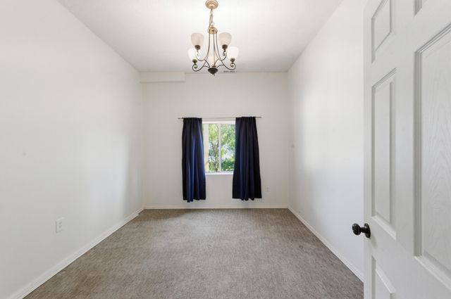 1821 S Limerick Dr, Spokane Valley, WA 99037