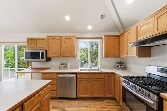 1821 S Limerick Dr, Spokane Valley, WA 99037