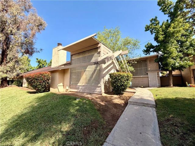 366 E El Paso Avenue, Fresno, CA 93720