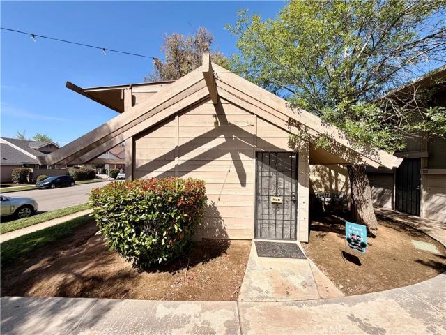 366 E El Paso Avenue, Fresno, CA 93720