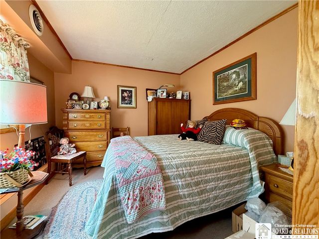 9687 Deer Creek Road, Genesee, NY 14770