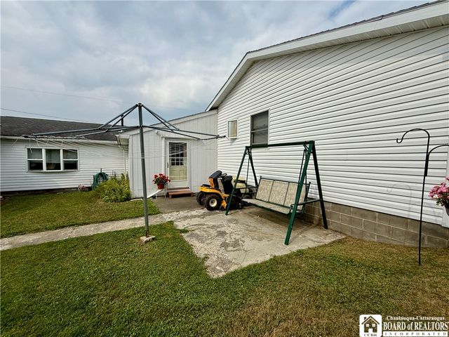 9687 Deer Creek Road, Genesee, NY 14770