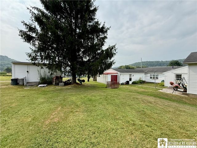 9687 Deer Creek Road, Genesee, NY 14770