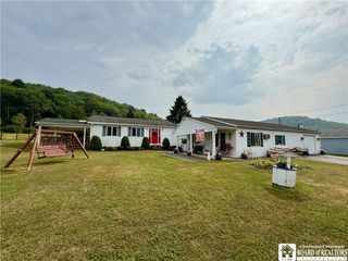 9687 Deer Creek Road, Genesee, NY 14770