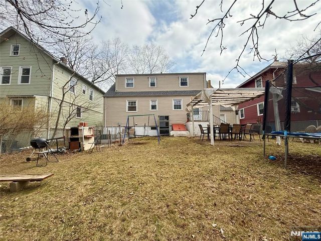 36 Cumberland Avenue, Verona, NJ 07044