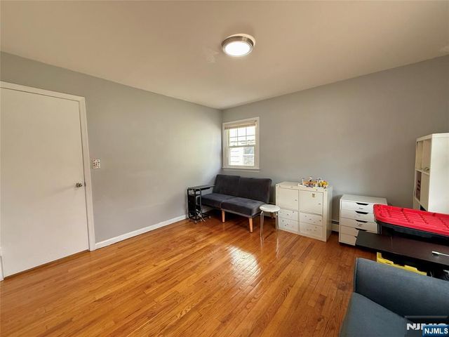 36 Cumberland Avenue, Verona, NJ 07044