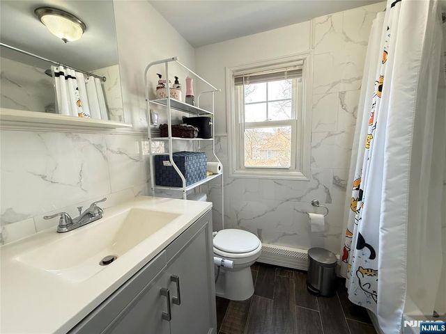 36 Cumberland Avenue, Verona, NJ 07044