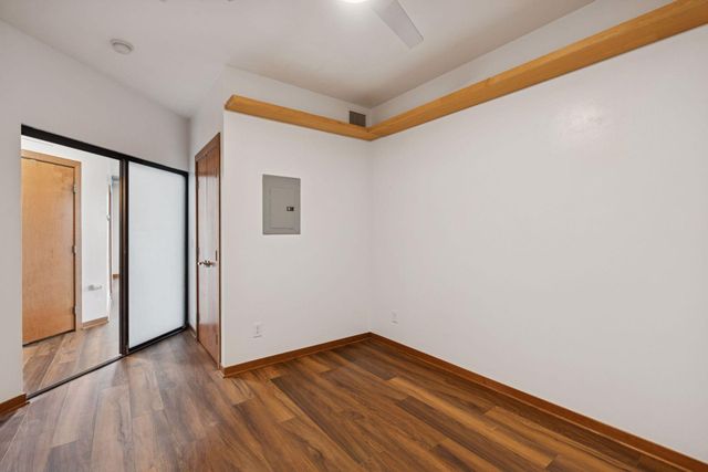 15 E Franklin Avenue 306, Minneapolis, MN 55404