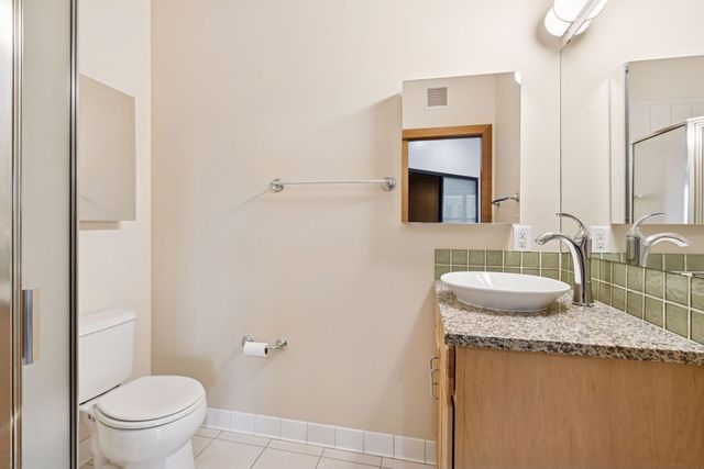 15 E Franklin Avenue 306, Minneapolis, MN 55404