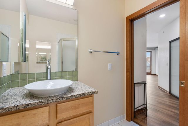 15 E Franklin Avenue 306, Minneapolis, MN 55404