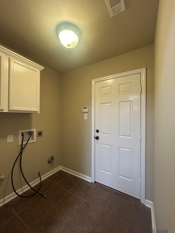 17093 Richmond Dr, Prairieville, LA 70769