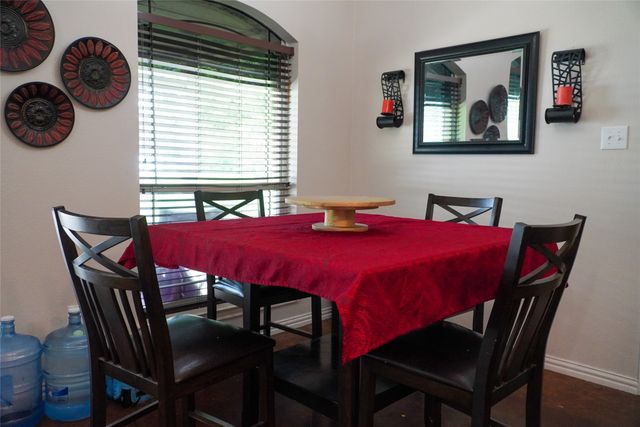 404 E Oakdale Street, Keene, TX 76059