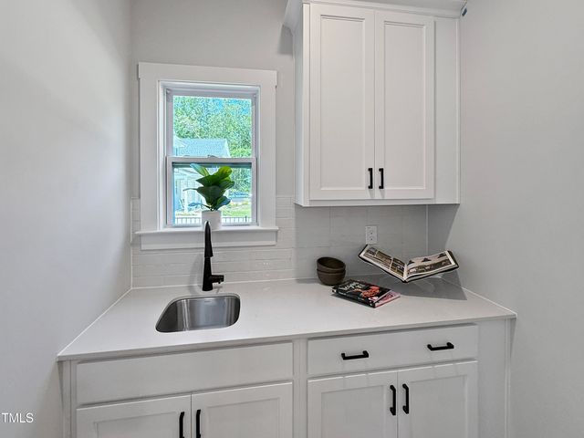 177 Eagle Rock Drive, Lillington, NC 27546