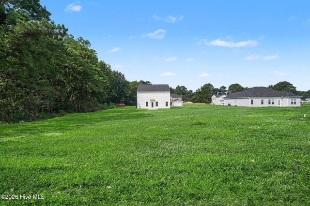 207 Baxley Drive, Dunn, NC 28334