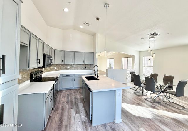 13737 W BERRIDGE Lane, Litchfield Park, AZ 85340