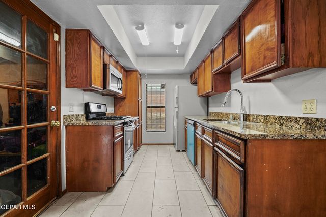 6900 Ridge Top Dr. Drive, El Paso, TX 79904