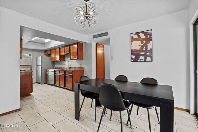 6900 Ridge Top Dr. Drive, El Paso, TX 79904