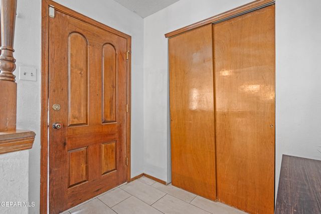 6900 Ridge Top Dr. Drive, El Paso, TX 79904