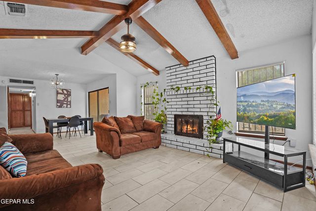 6900 Ridge Top Dr. Drive, El Paso, TX 79904