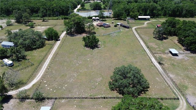 10631 W HIGHWAY 40, Ocala, FL 34482