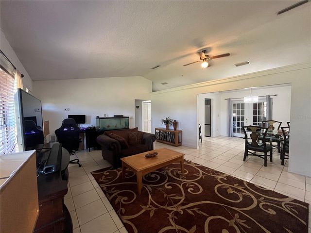 10631 W HIGHWAY 40, Ocala, FL 34482