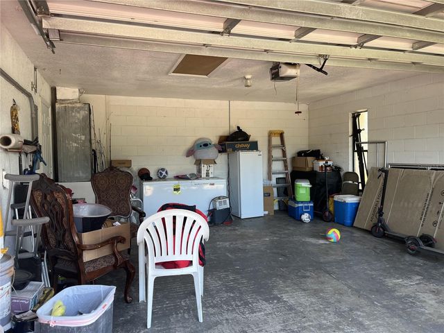 10631 W HIGHWAY 40, Ocala, FL 34482