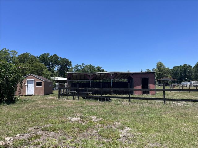10631 W HIGHWAY 40, Ocala, FL 34482